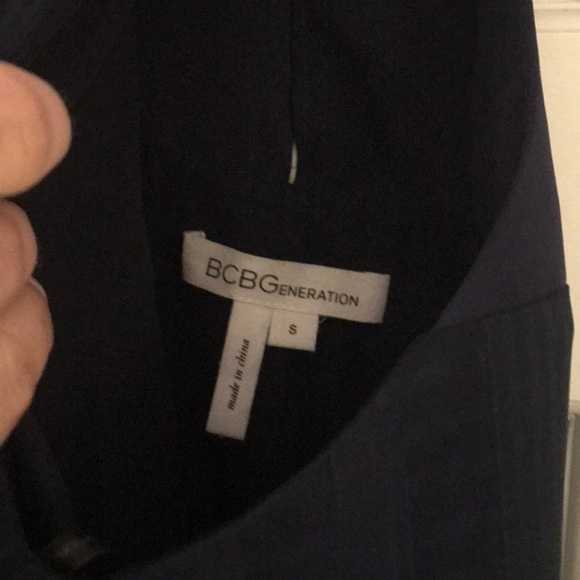 High neck BCBG dress - Picture 4 of 6